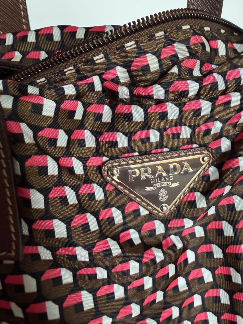 PRADA Monogrammed Tote bag, Foldable and eco handbag - Picture 2 of 10